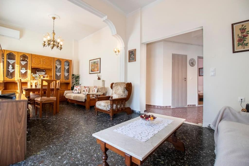 Apartment Vintage Charm Near Centre *